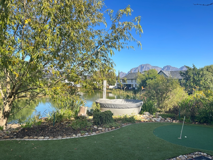 3 Bedroom Property for Sale in Pearl Valley at Val de Vie Western Cape